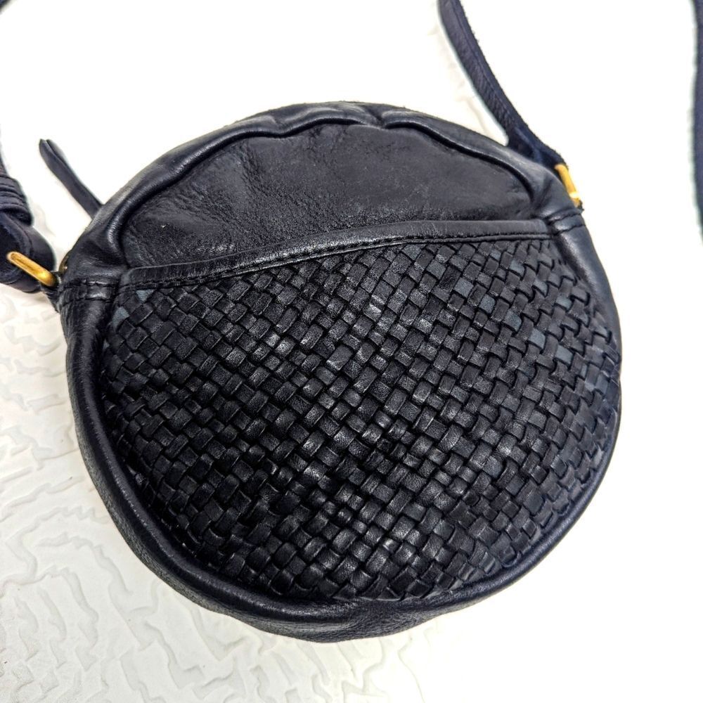 MARTA PONTI | Round Braided Leather Crossbody
